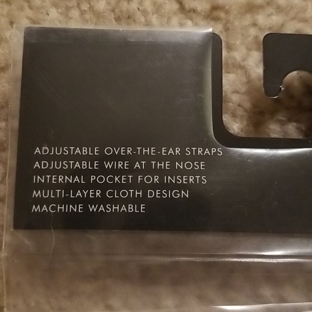 Banana Republic Contour 3pk Cheetah Print Facemask - Picture 3 of 4